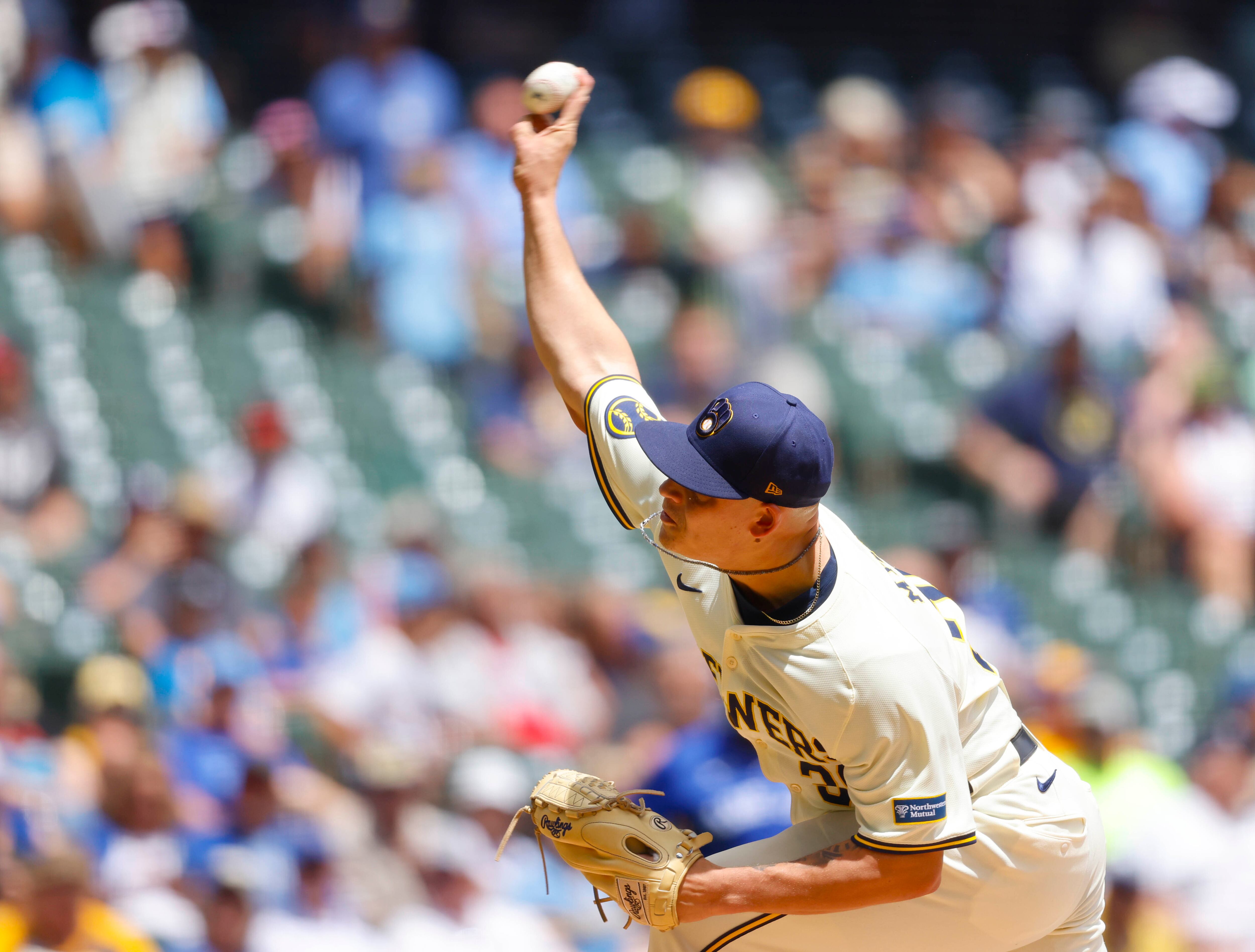 Rookie Tobias Myers wins back-to-back starts and Brewers beat Blue Jays 5-4 - Vimarsana News