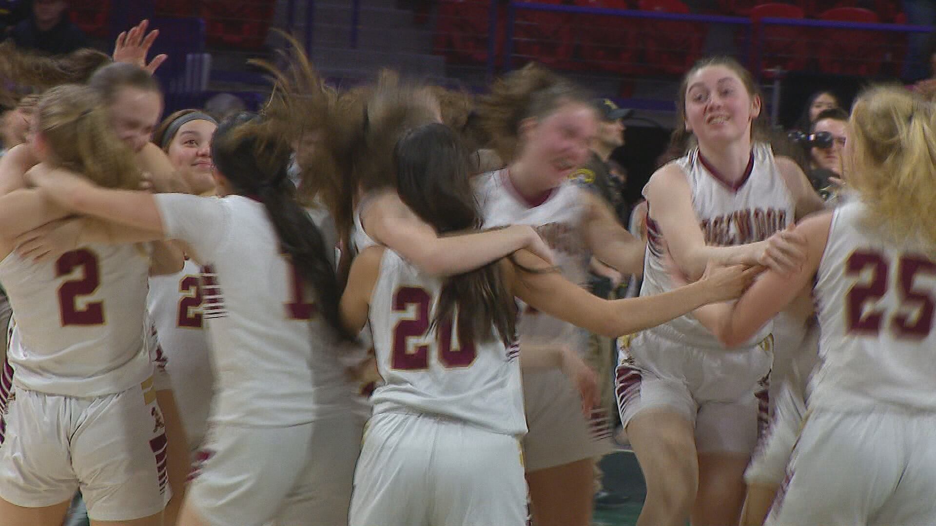 Madison Edgewood's Miller scores 20 to beat Appleton Xavier to win D3 State Title - Vimarsana News