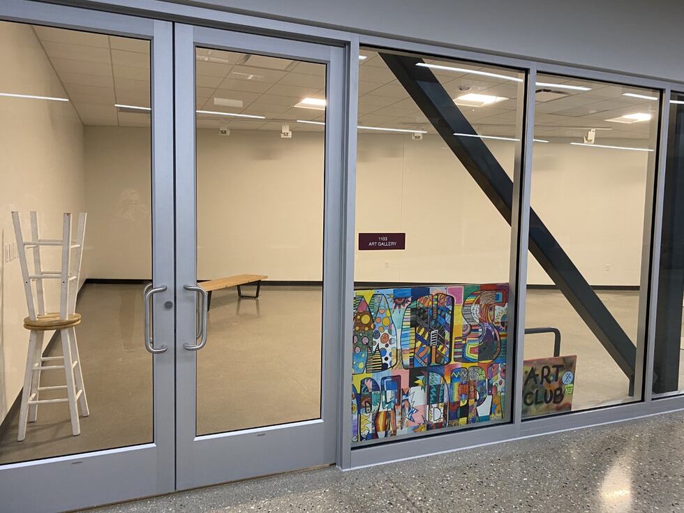 Middleton High School North Wing art studio